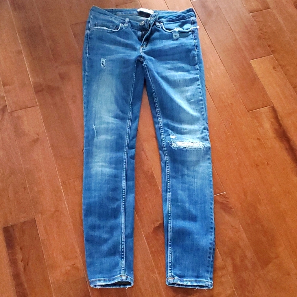 Zara Skinny Distressed Jeans